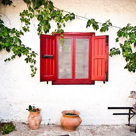 Parco Alta Murgia Bed & Breakfast 4*